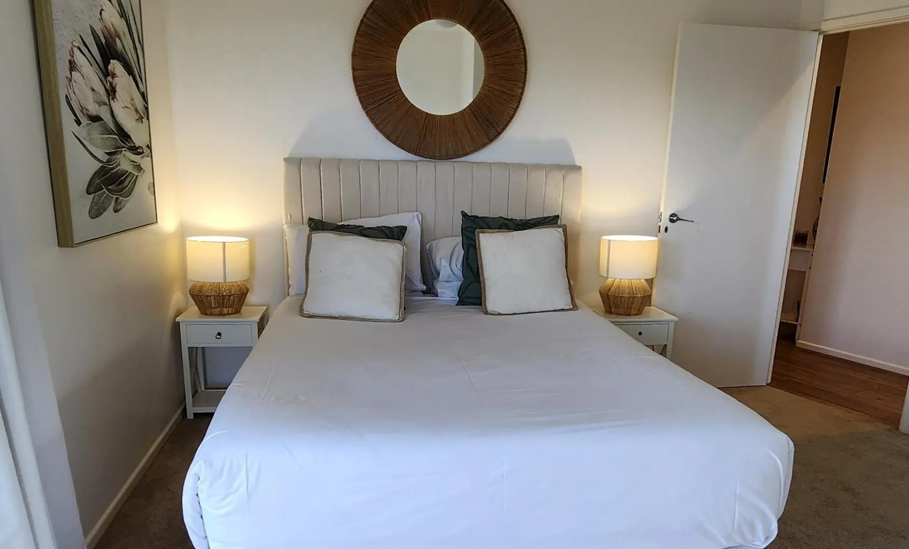 Whalewatch Ocean Beach Resort Пойнт-Лукаут Апарт-отель