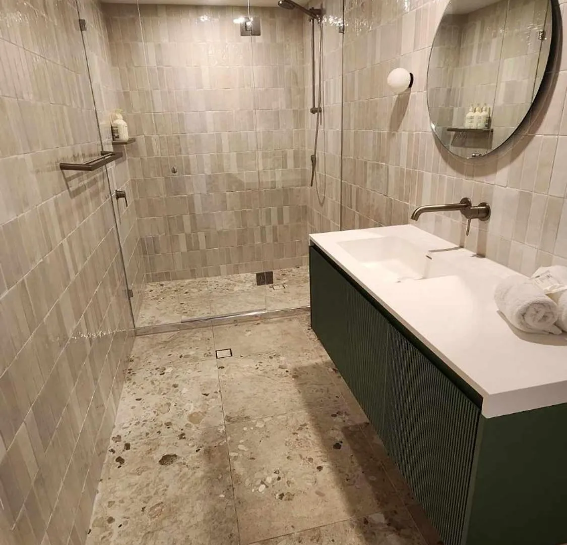 Whalewatch Ocean Beach Resort Пойнт-Лукаут Австралия