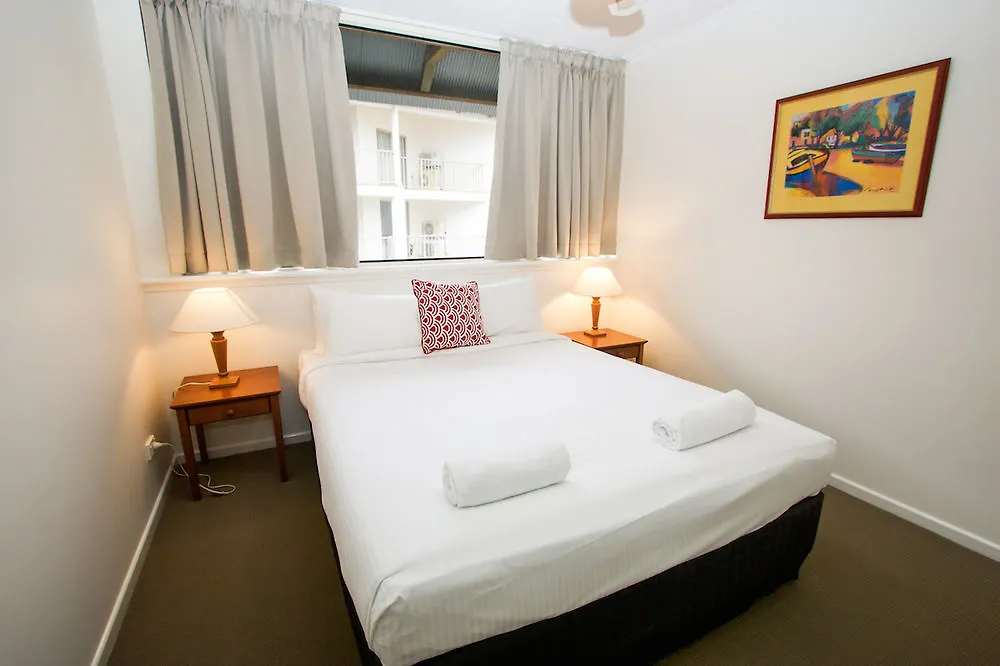 Whalewatch Ocean Beach Resort Пойнт-Лукаут Австралия