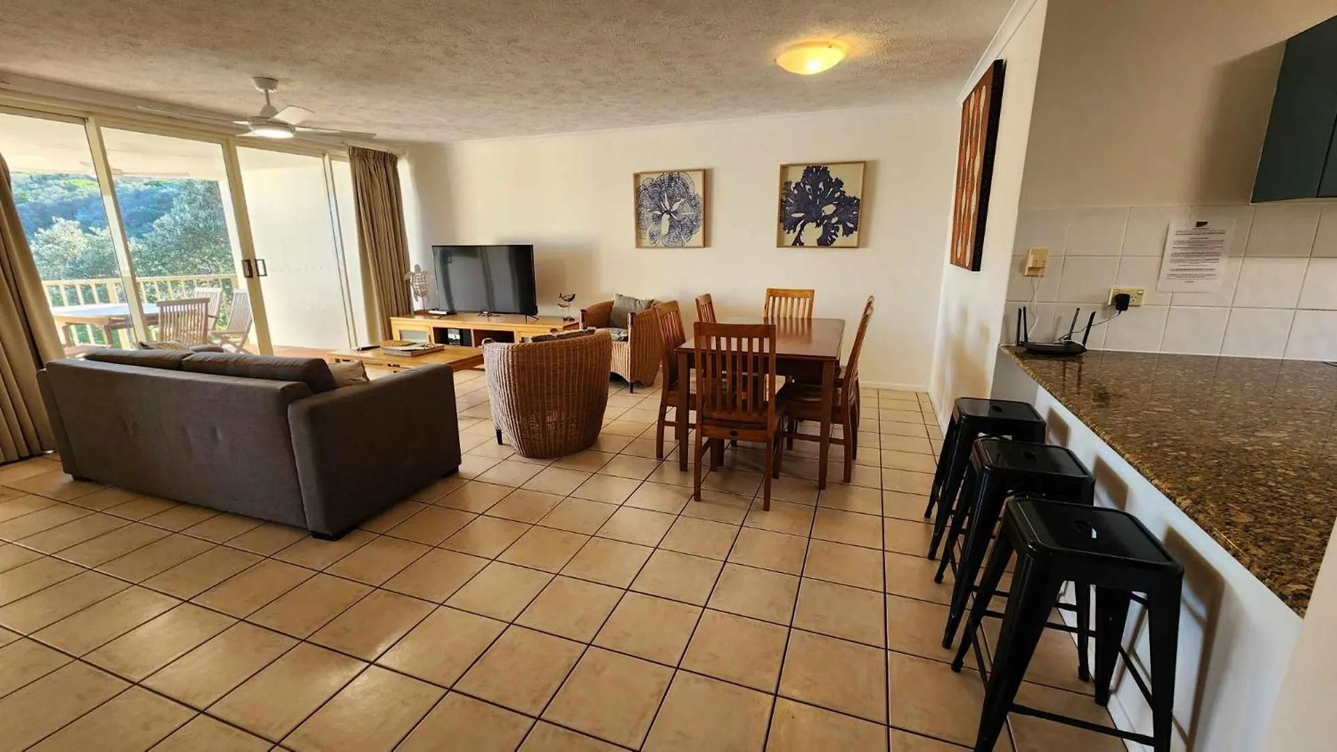 **** Aparthotel Whalewatch Ocean Beach Resort Point Lookout Australia