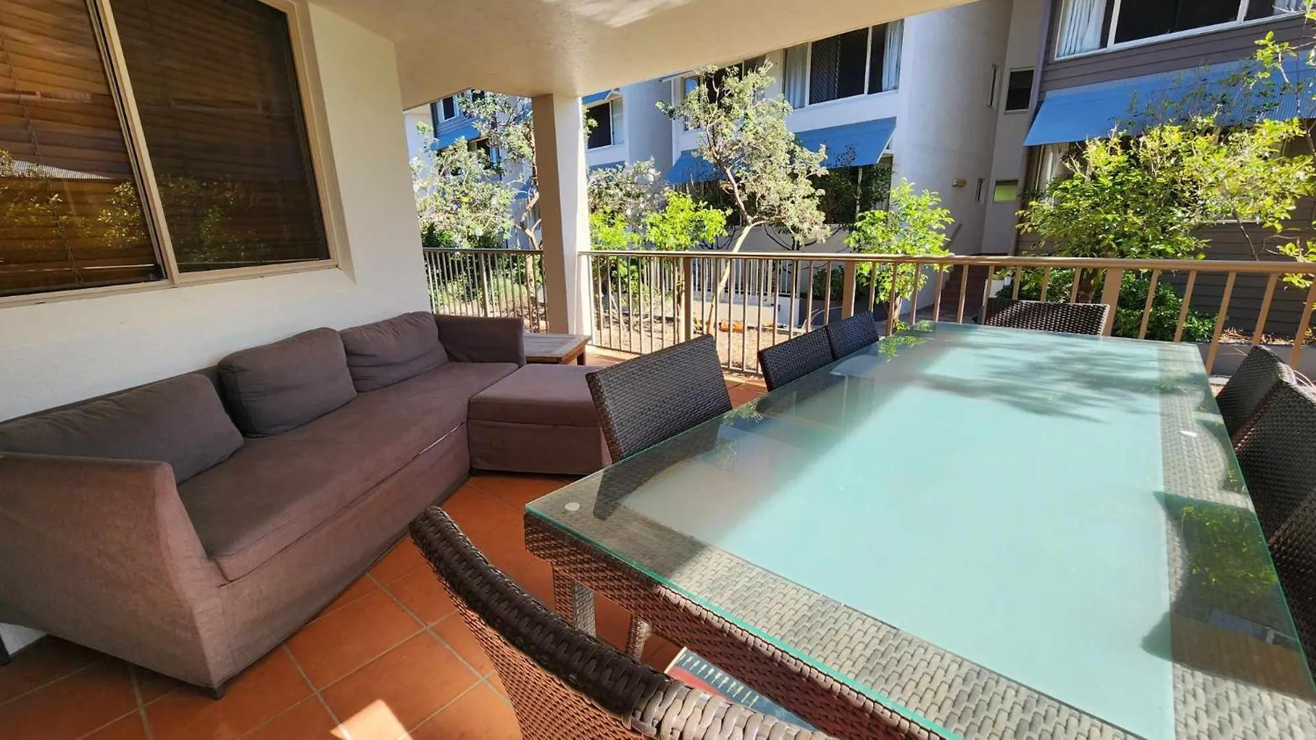 **** Aparthotel Whalewatch Ocean Beach Resort Point Lookout Australia